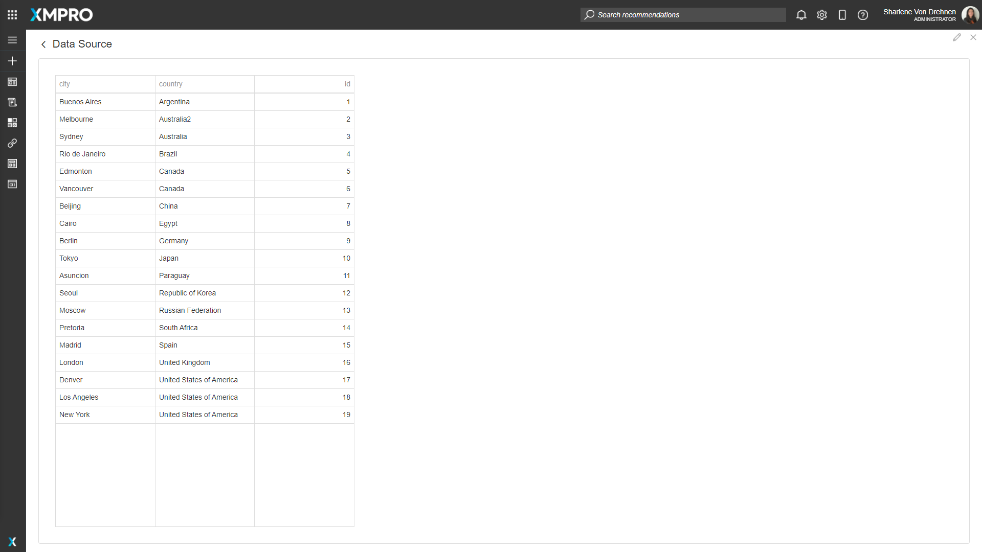 Application showing data from the configured data source
